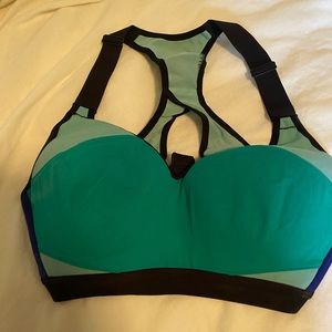 Victoria’s Secret sport bra